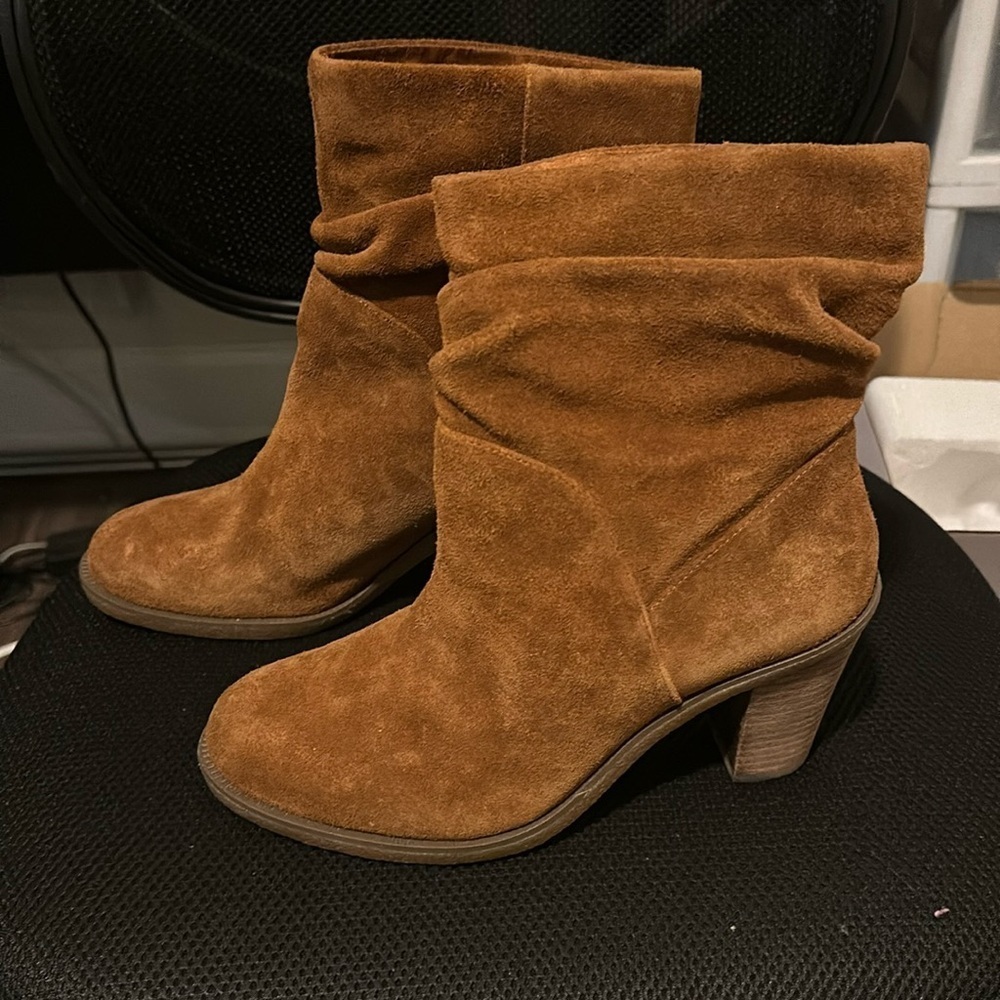 Vince Camuto Boots. NWOT
